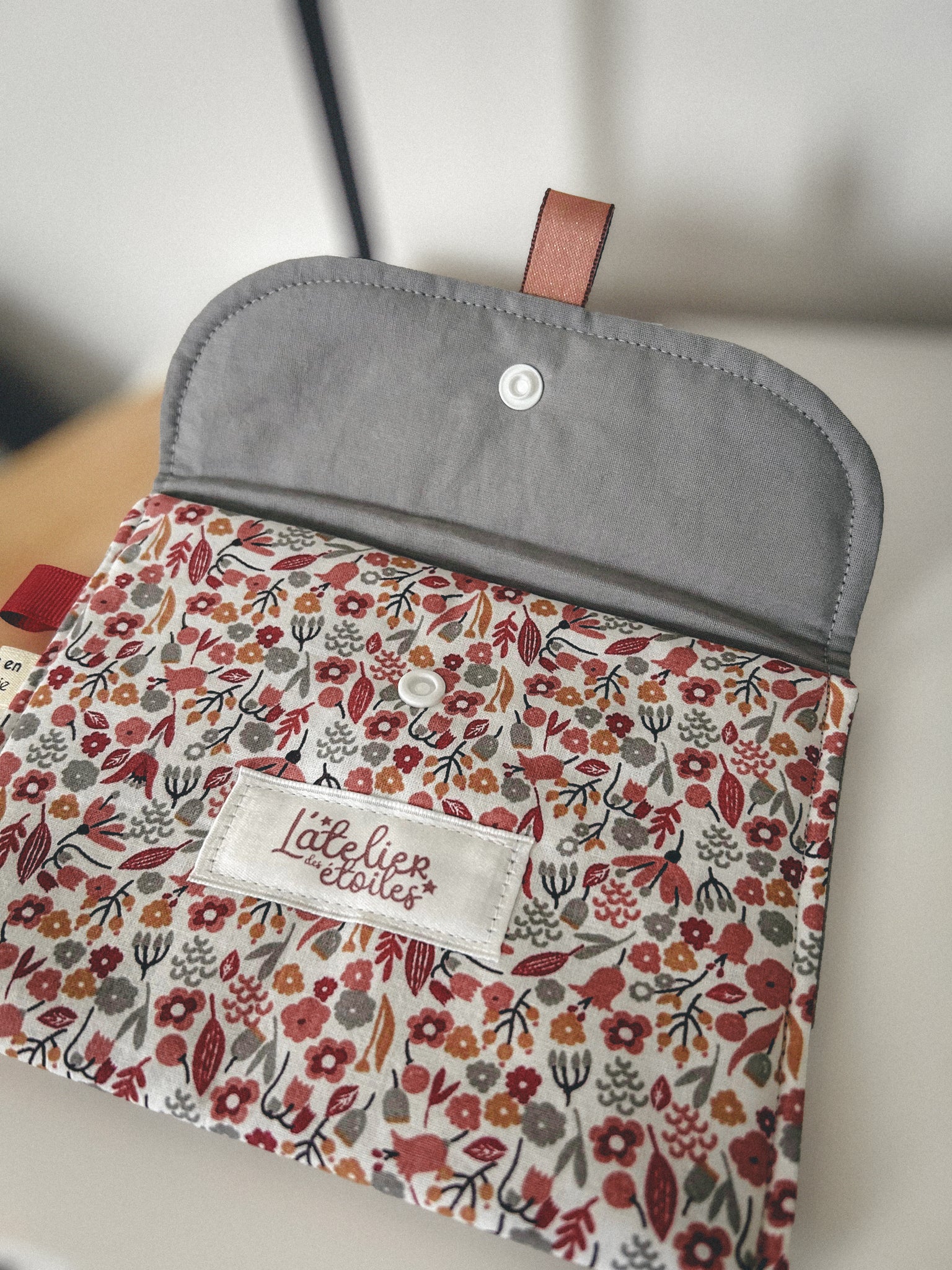 Pochette à maquillage fleurs automnales