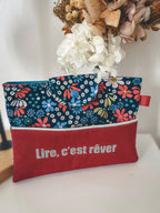 Pochette à liseuse horizontale, fleurs bleues et rouges