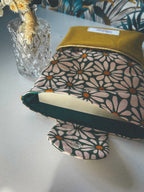 Pochette à livre de poche – Marguerites