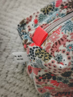 Trousse en velours zippée