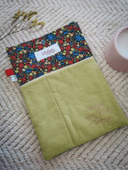 Pochette à livre A5 – Vert et fleuri
