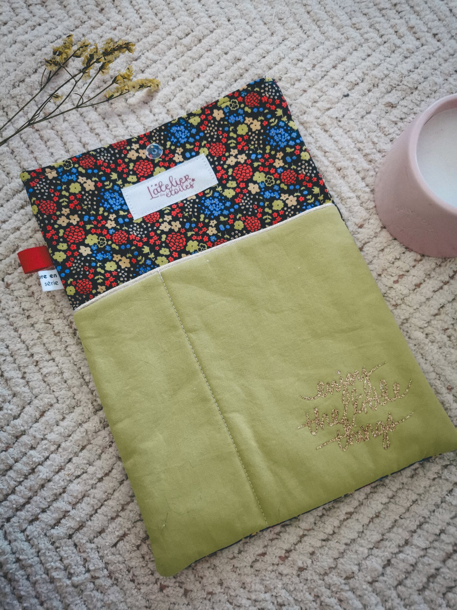 Pochette à livre A5 – Vert et fleuri
