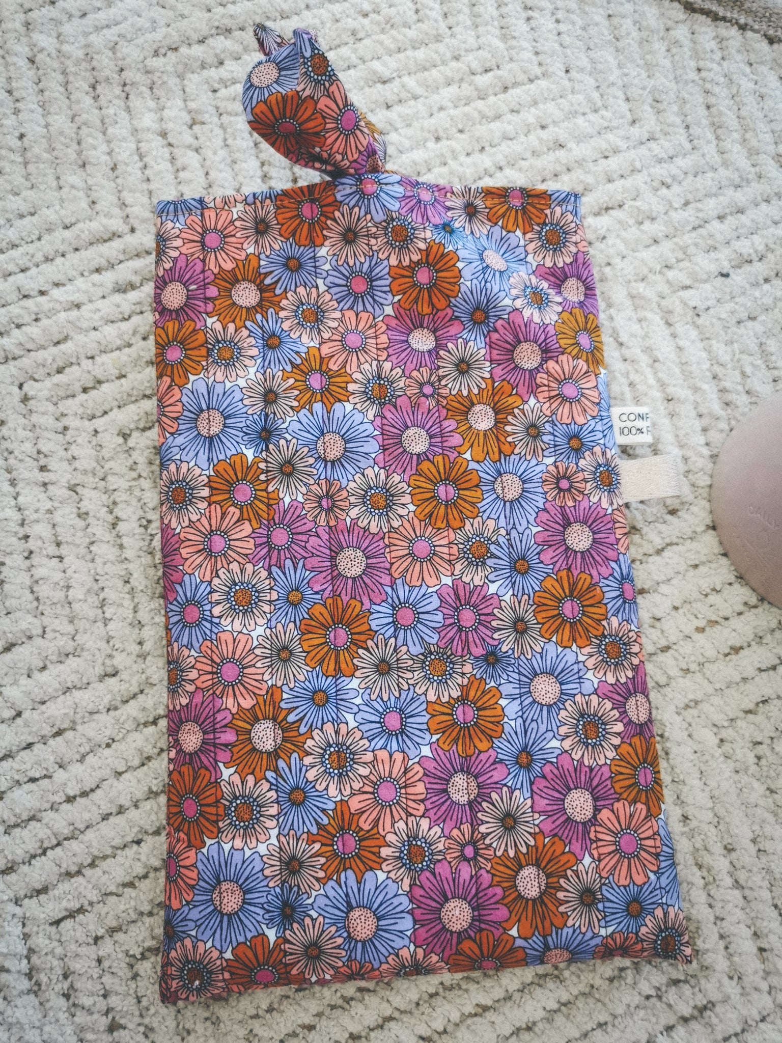 Pochette à livre A5 matelassée – Fleurie rose & bleu