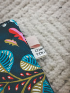 Pochette à liseuse – Fleurie bleu & rose fuchsia