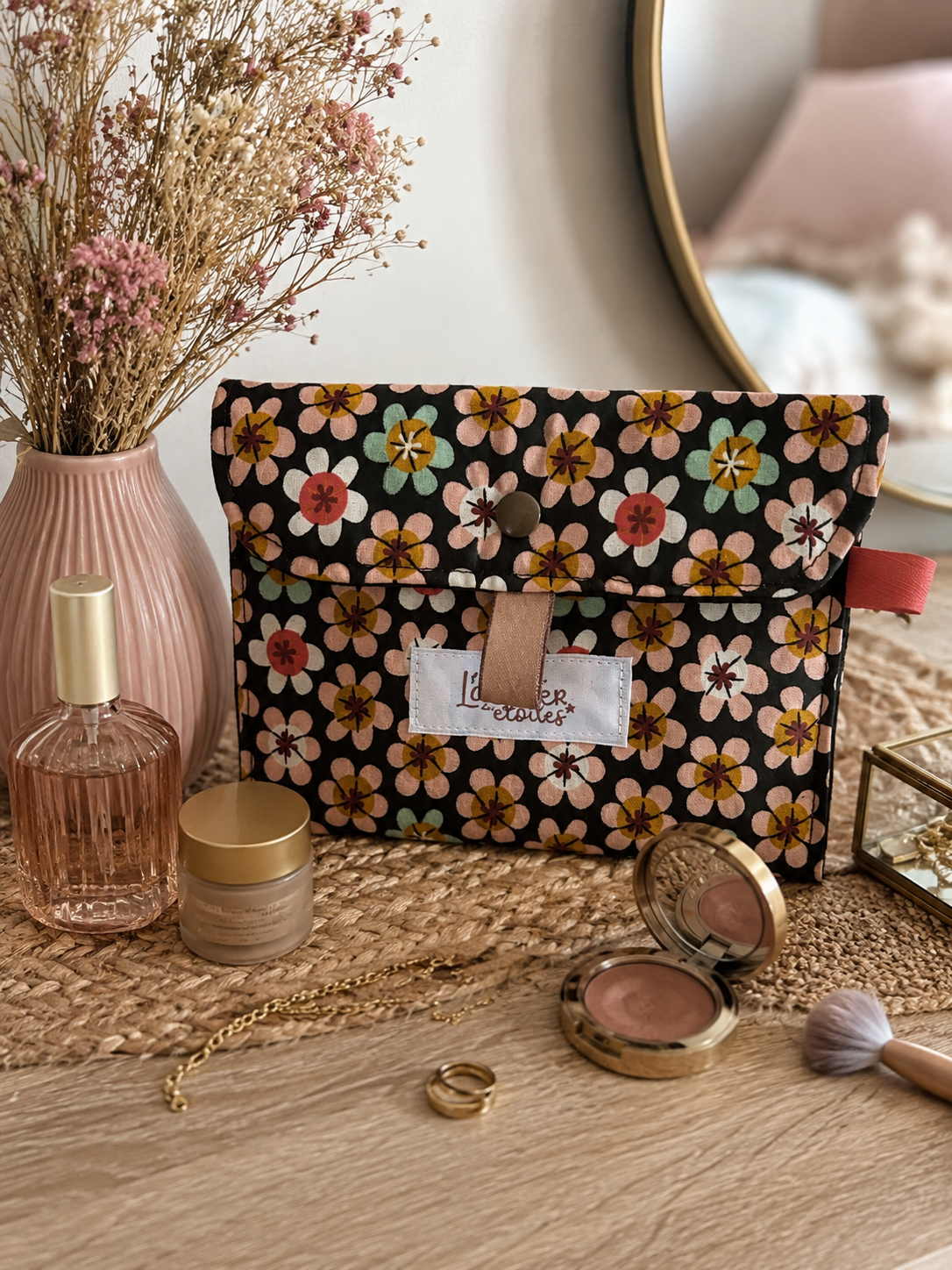 Pochette Fleurie noire L'atelier des étoiles